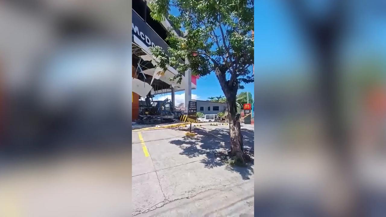 Video thumbnail for Philippines: Powerful 8.2-magnitude earthquake strikes Mindanao, Philippines.