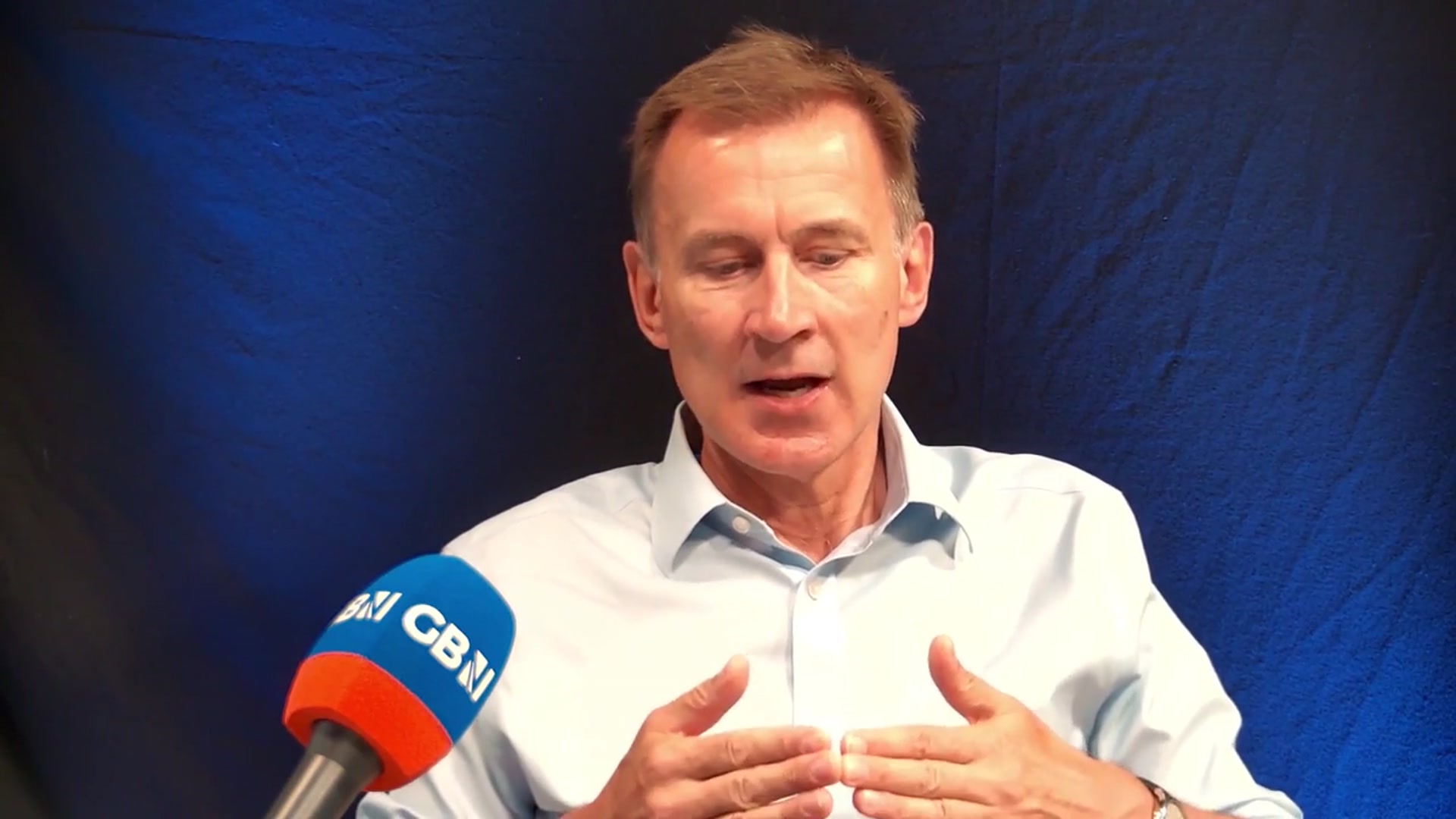 'Video thumbnail for Jeremy Hunt fears ‘disastrous’ Rachel Reeves tax hikes with Britons set to be plunged into ‘doom loop’'
