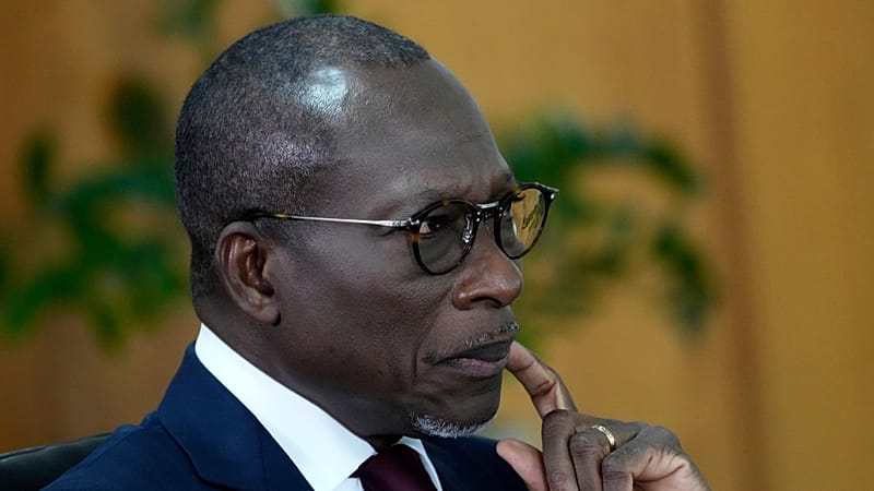 Video thumbnail for After a decade in power, Patrice Talon leaves a divided legacy in Benin