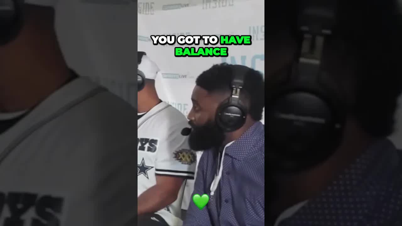 Video thumbnail for The Secret to Quarterback Success Mastering Feet and Head Movement