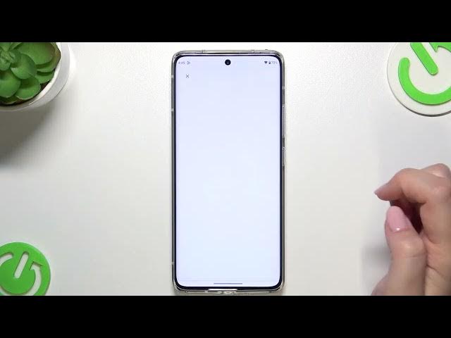 Video thumbnail for How to Manage Google Account on MOTOROLA Edge 30 Fusion - Add or Remove Google Account