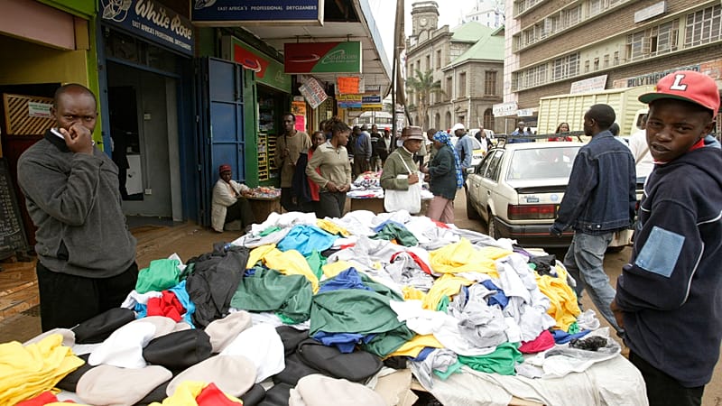 Video thumbnail for Uncertainty for Burundians in Kenya after president orders foreign-owned businesses closed