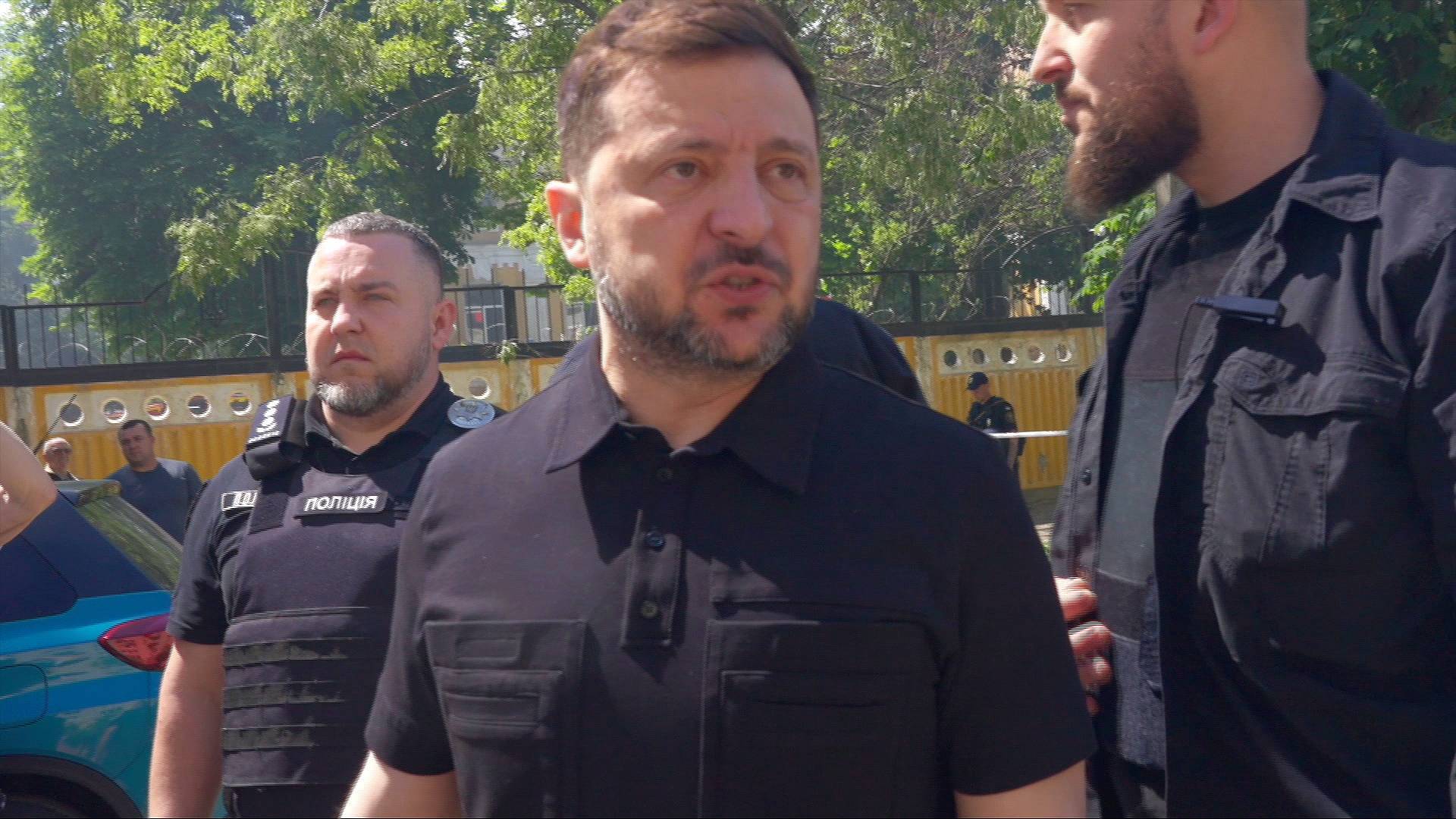 Video thumbnail for Zelensky condemns major Russian missile and drone strikes on civilian targets in Ukraine