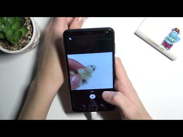 Video thumbnail for How to Record Slow Motion on HUAWEI HONOR 7X – Record Slowed Video