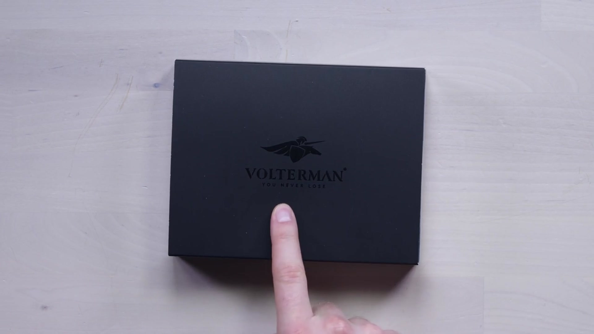 'Video thumbnail for Probably The Coolest Wallet In The World'