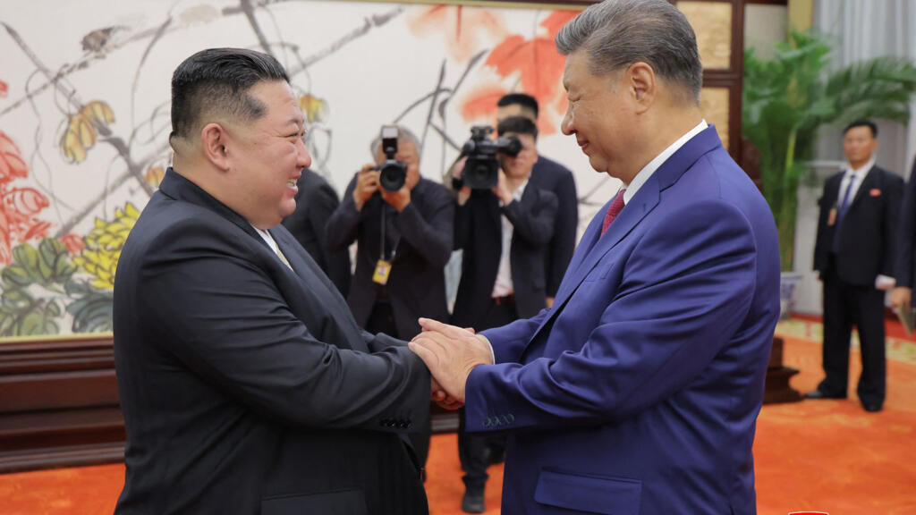 Video thumbnail for China's Xi Jinping lands in North Korea for rare, high-stakes visit