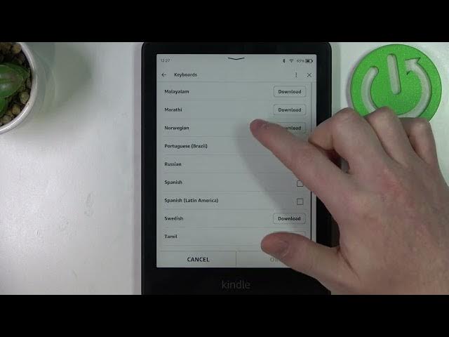 Video thumbnail for Amazon Kindle Paperwhite 11th Generation - How To Manage Keyboard Language