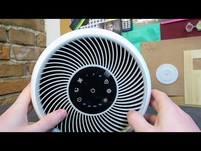 Video thumbnail for How to Power On and Off Levoit Core 300 Air Purifier