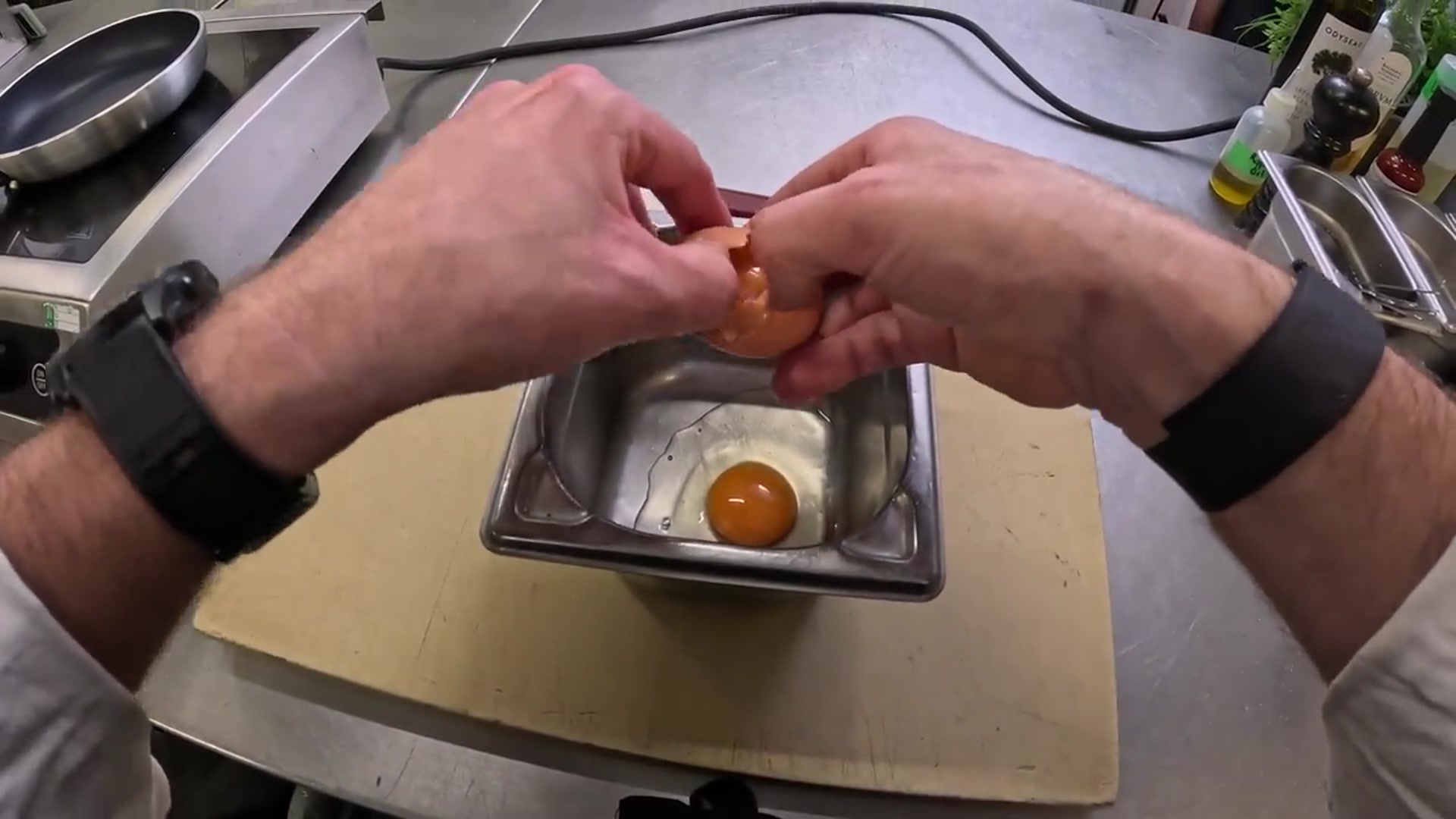 Video thumbnail for The 3 Breakfast Techniques Every Chef Should Learn(720P HD)