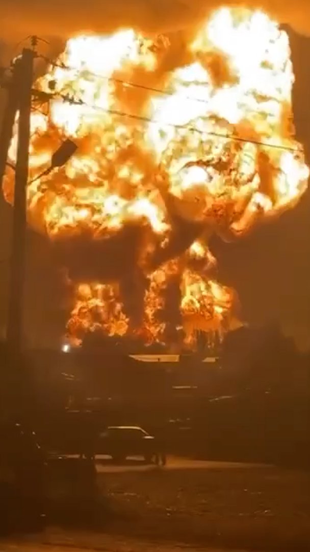 Video thumbnail for Explosions and large fires following Ukrainian attacks on Russia