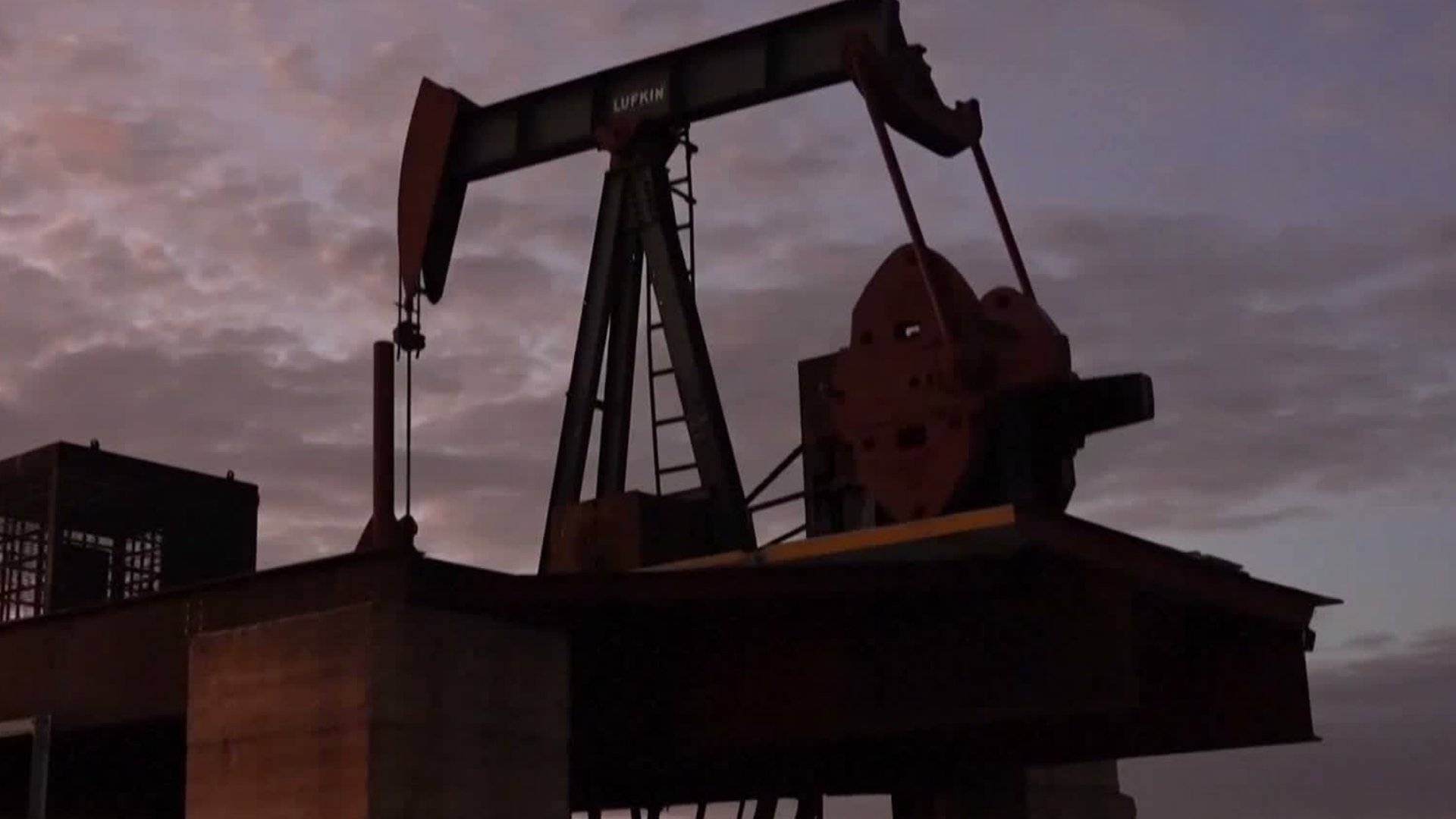 Video thumbnail for US and Venezuela sign major oil deals as Washington expands influence in Caracas