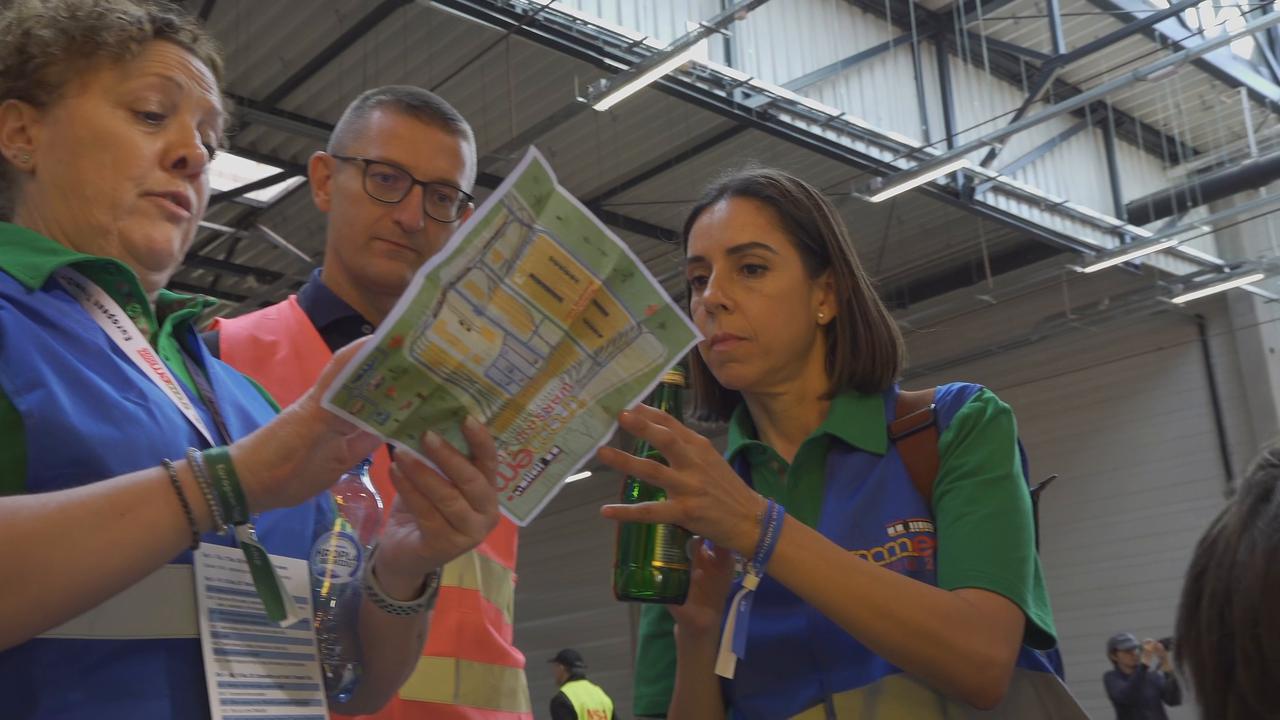 Video thumbnail for Australian team takes part in European Tram Driver's Championships in Warsaw.