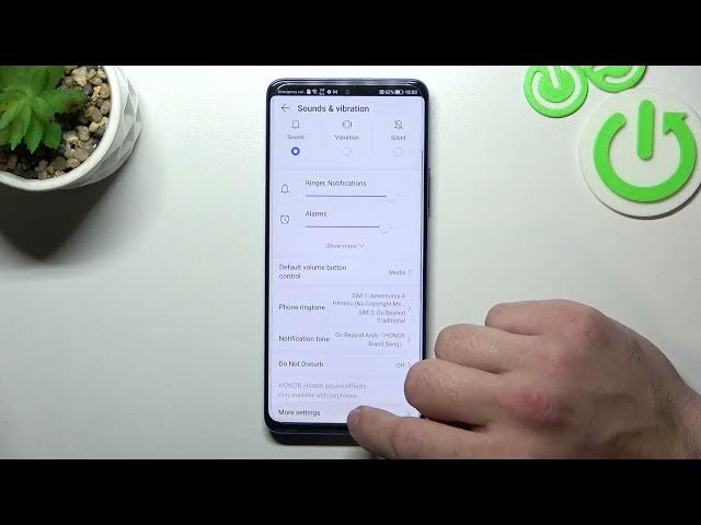 Video thumbnail for How to Manage Touch Vibrations in HONOR Magic4 Lite – Touch Vibration Feedback
