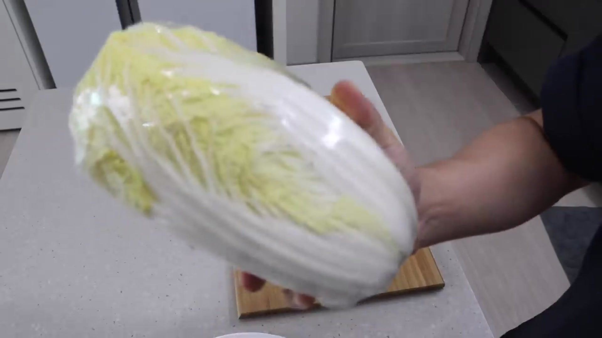 Video thumbnail for The Easiest Kimchi Ever_ Cabbage Kimchi(720P_HD)