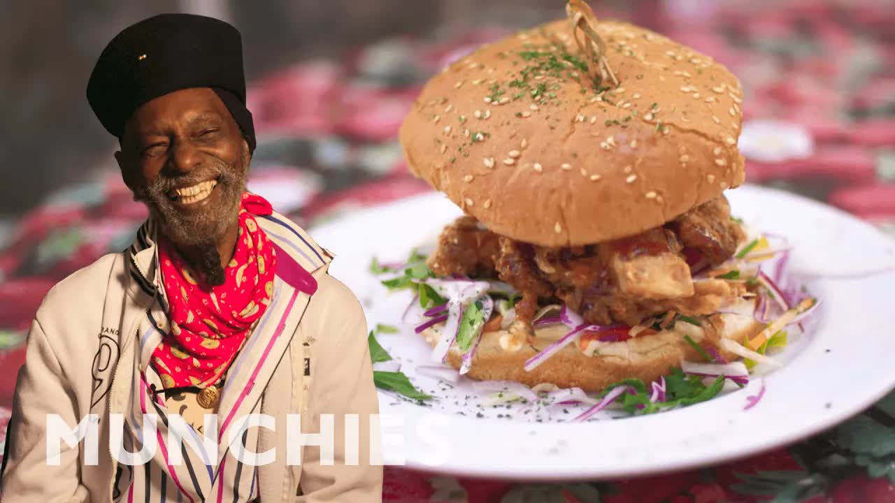 Video thumbnail for vice-munchies: amsterdam's hidden gem: japanese & rastafarian vegan soul food