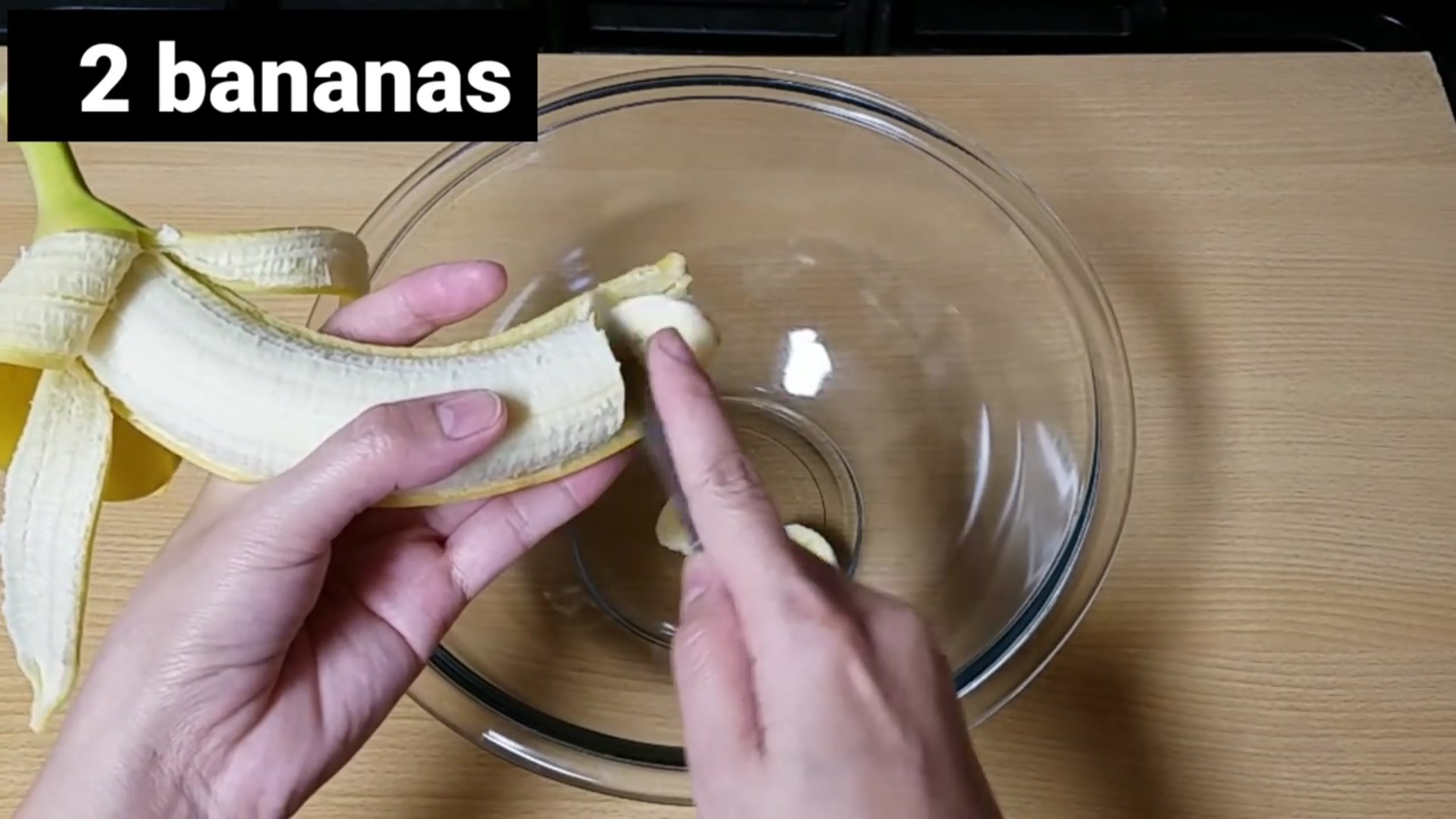 Video thumbnail for How to Make easy 2 Ingredients Banana Pancake ¦ No Flour Banana pancakes (720p 60fps)