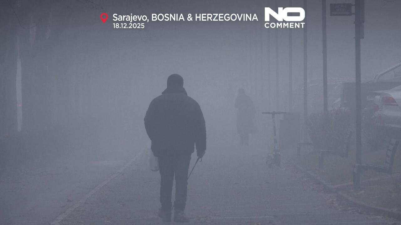 Video thumbnail for Sarajevo faces severe pollution and fog, residents advised to stay indoors