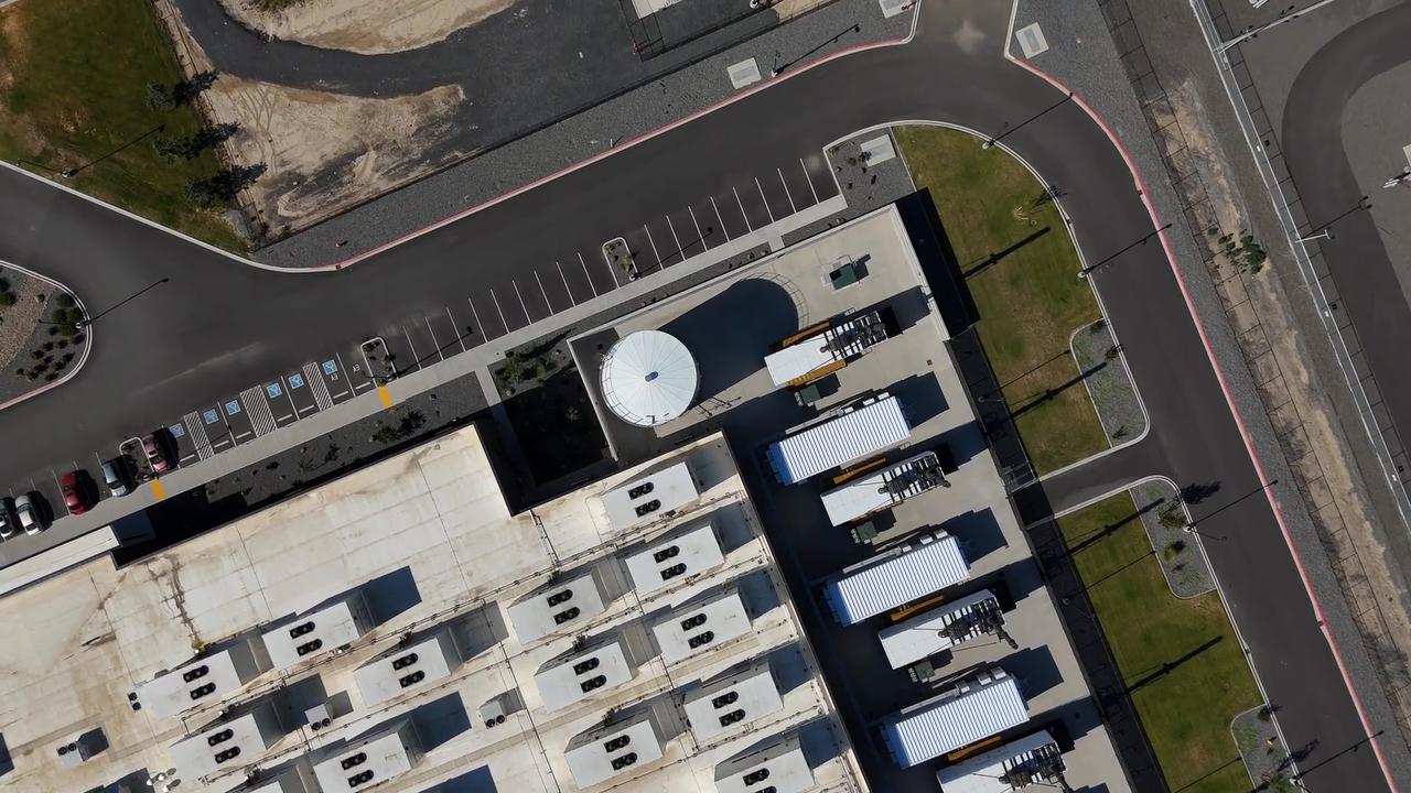 Video thumbnail for US: Drone Views Of Data Centers - Quincy WA 8.