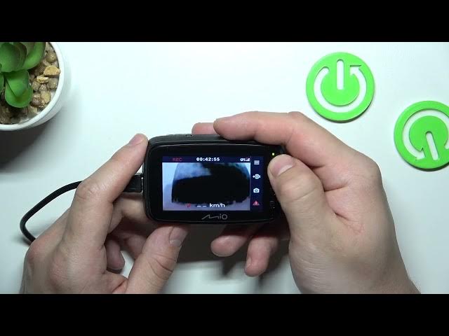 Video thumbnail for How to Manage Alert Method on MiVue 812?