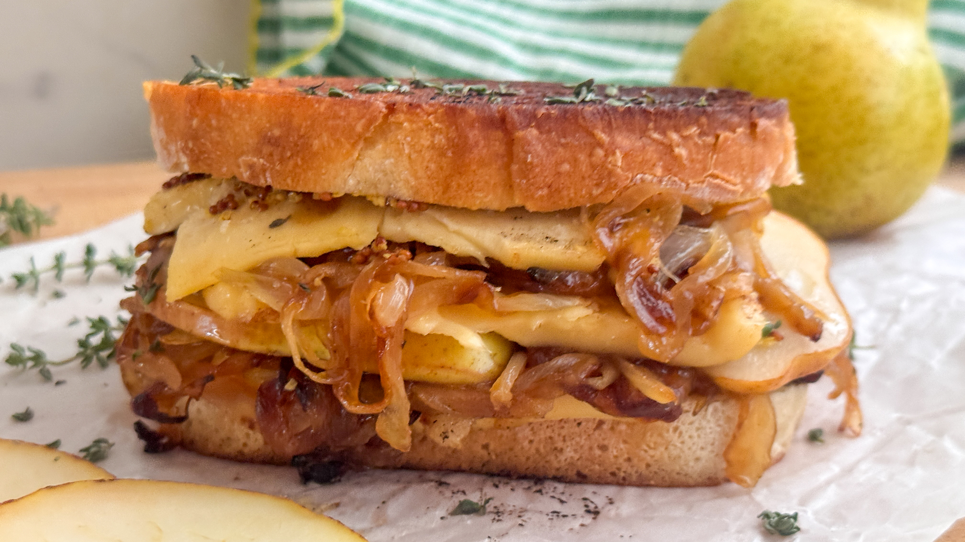 Video thumbnail for Pear And Gouda Grilled Cheese Recipe