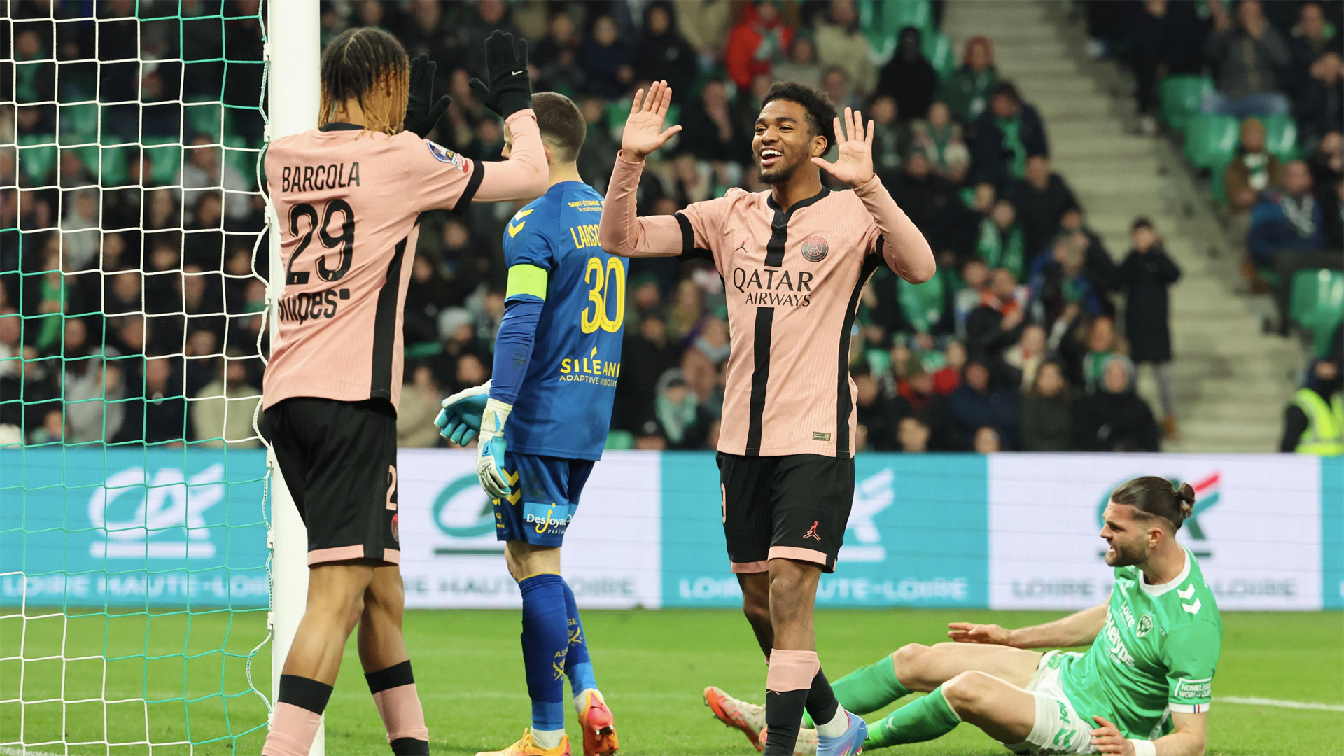 Video thumbnail for The Football Review | Episode 1253 | SF 02