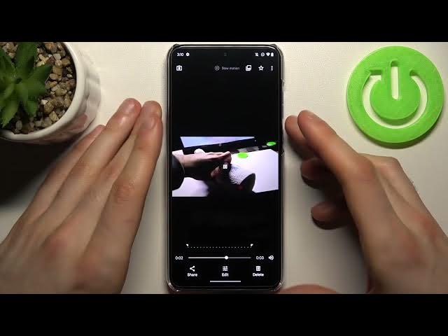 Video thumbnail for How to Record Slow Motion Videos on the MOTOROLA Edge 30 Neo