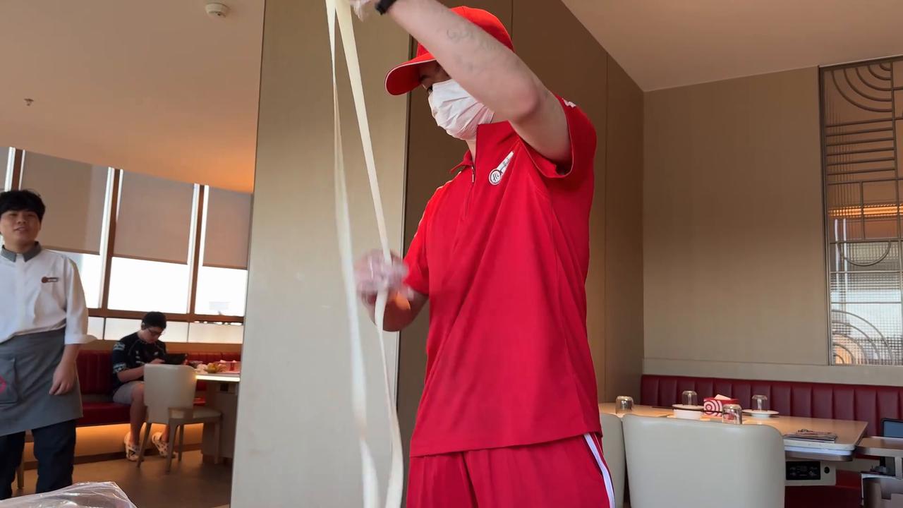 Video thumbnail for China: Lamian Noodles Performance.