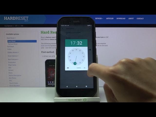 Video thumbnail for How to Set Date and Time on CAT S42 – Personalize Date and Time