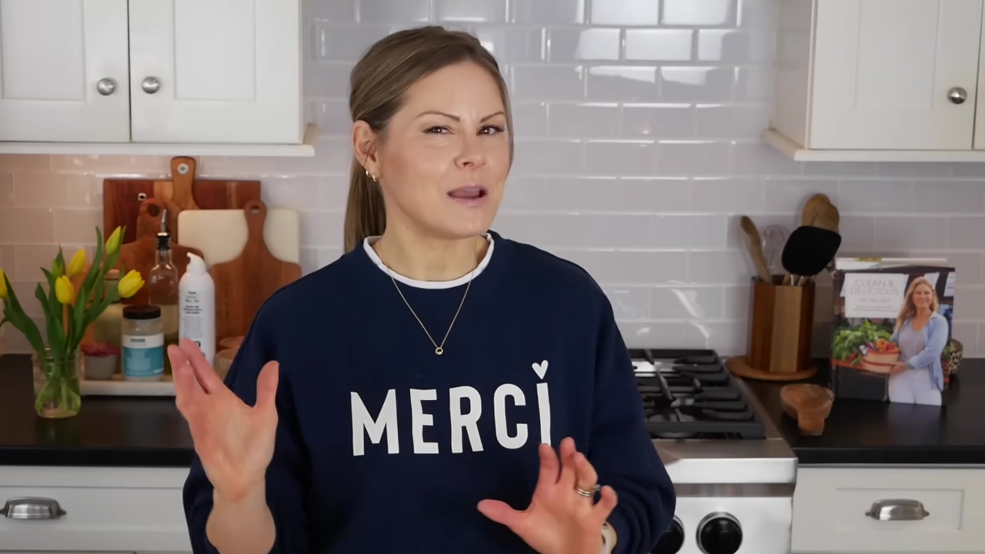 Video thumbnail for COTTAGE CHEESE PIZZA BOWL _ healthy_ high-protein comfort food(720P_HD)