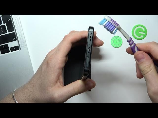 Video thumbnail for Clean USB on Motorola Thinkphone using household items / Remove dust from USB on Motorola Thinkphone
