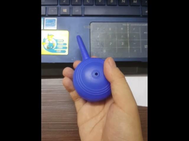 Video thumbnail for Cleaning laptop keyboard with... #laptopkeyboard #dustremoval #dustblower #cleaningbrush