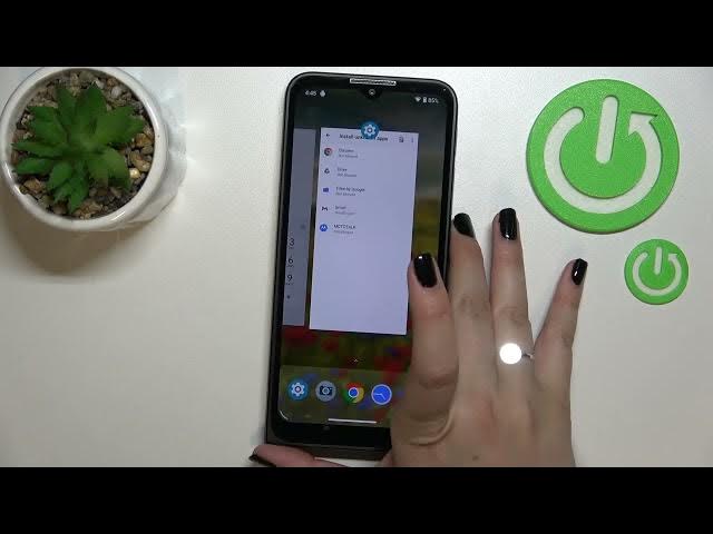 Video thumbnail for How to Turn Off Running Apps on MOTOROLA Defy - Disable Running Apps