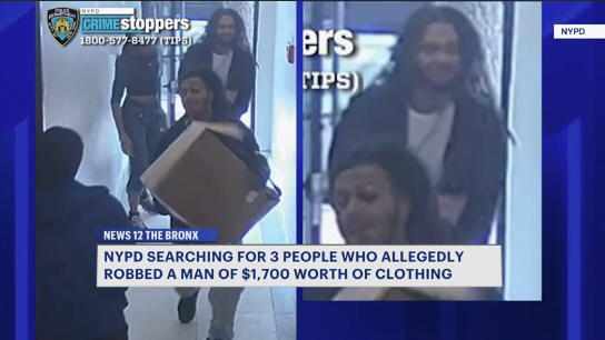 Video thumbnail for 3 wanted for robbing man of clothing worth $1,700 in Concourse Village
