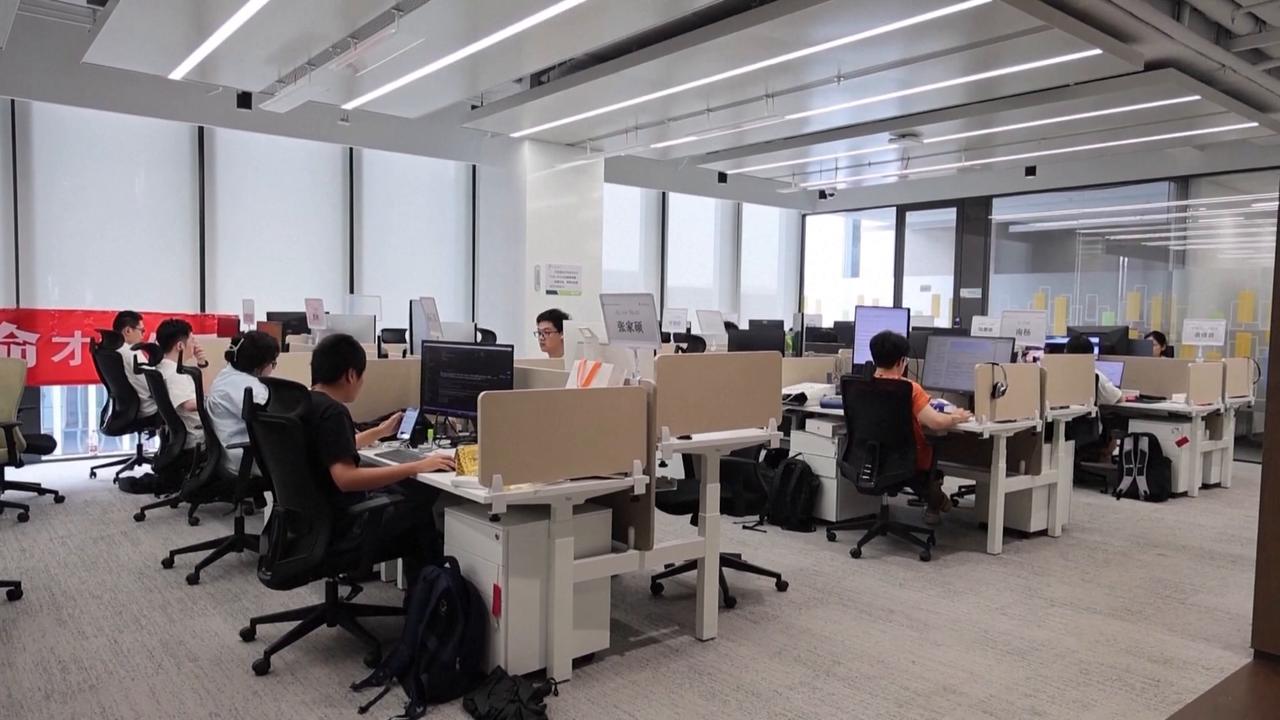Video thumbnail for China: Shanghai builds new training ground for AI talent.