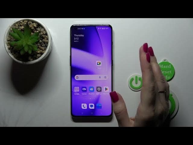 Video thumbnail for How to Hide Photos in Gallery in OnePlus 11