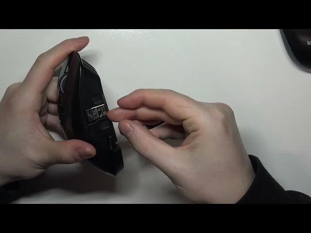 Video thumbnail for Corsair Dark Core RGB SE Pro - How To Access USB Dongle