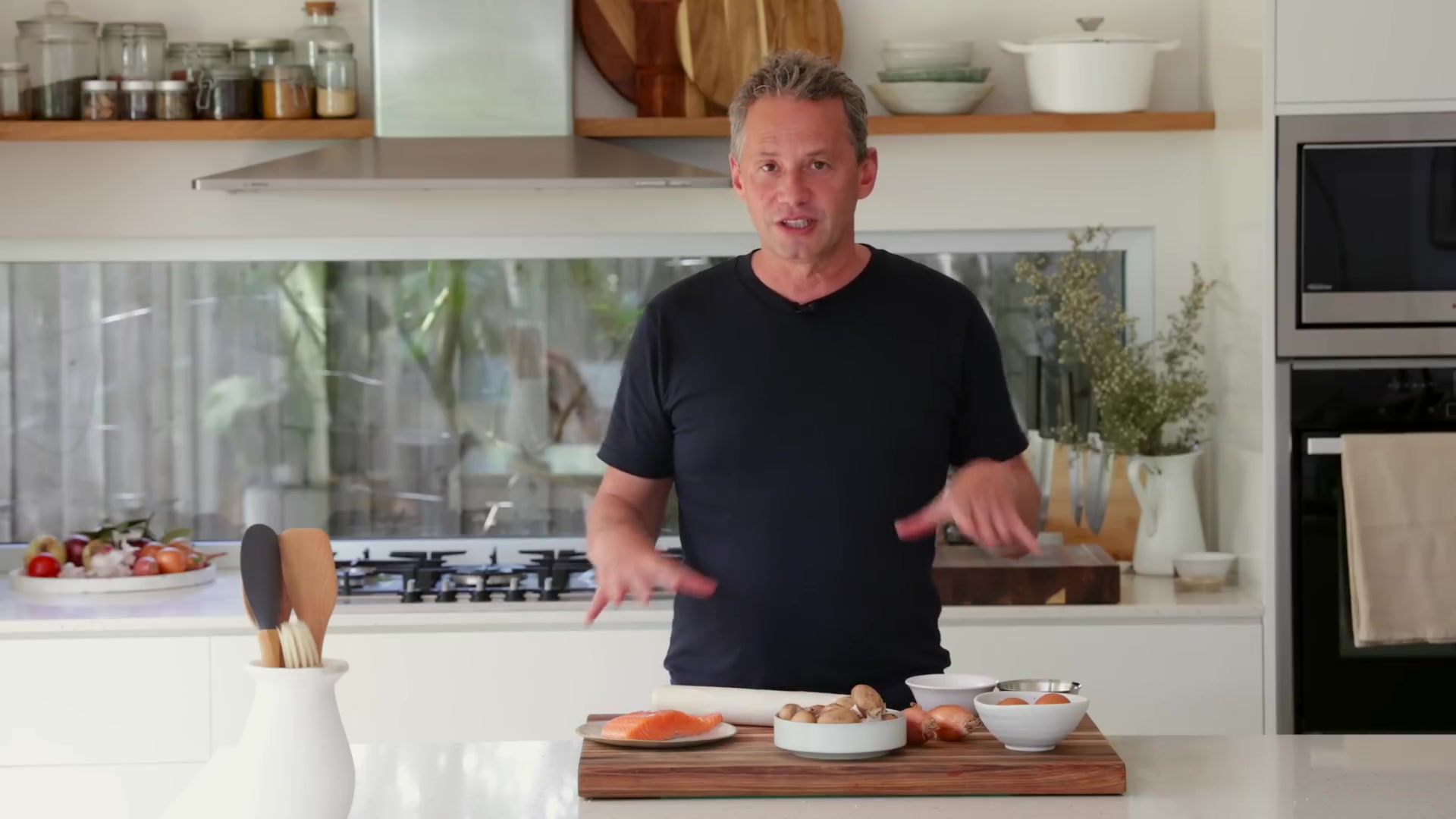 Video thumbnail for 9.Make a Stunning Salmon Coulibiac at Home for christmas (1080p 30fps)