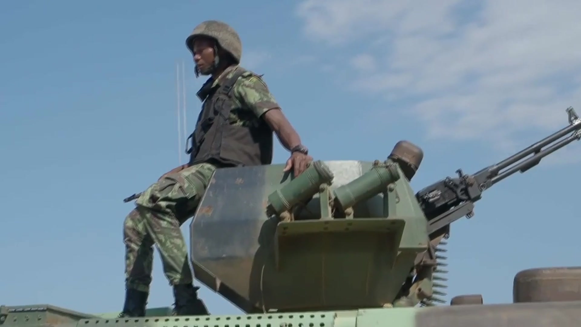 'Video thumbnail for Kagame, Chapo depen Military and Economic Cooperation'