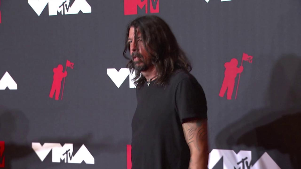 Video thumbnail for UNCAPTIONED: Nirvana to be honoured with Video Vanguard Award at 2026 MTV VMAs.
