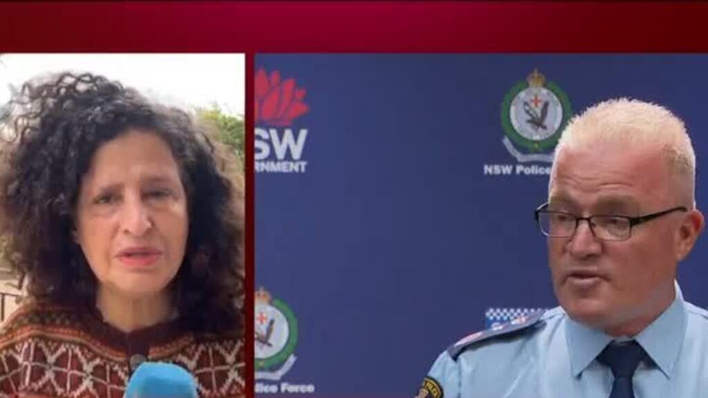 Video thumbnail for Israel blames Australia for ignoring antisemitism over Bondi Beach shooting