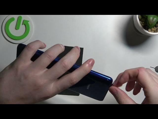 Video thumbnail for Does HONOR Magic 4 Lite Have Dual Sim Slot