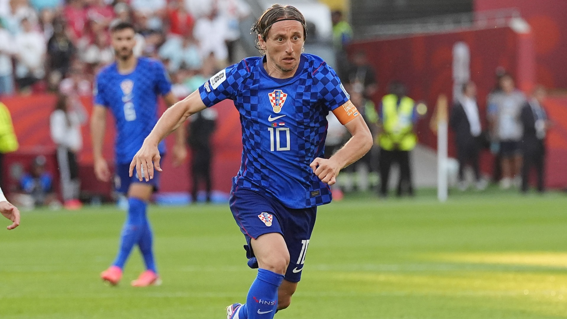 Video thumbnail for Luka Modric: Croatin World Cup Hero and Real Madrid Star