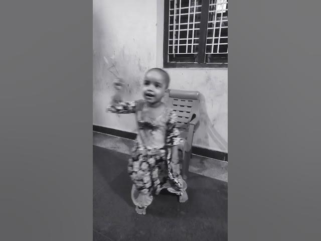 Video thumbnail for ranu mumbai ki ranu , black n white old style