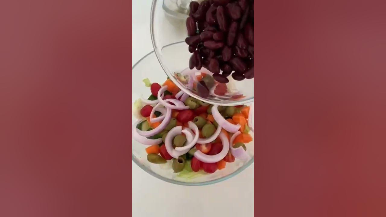 Video thumbnail for How To Make Healthy Greek Salad At Home Easily