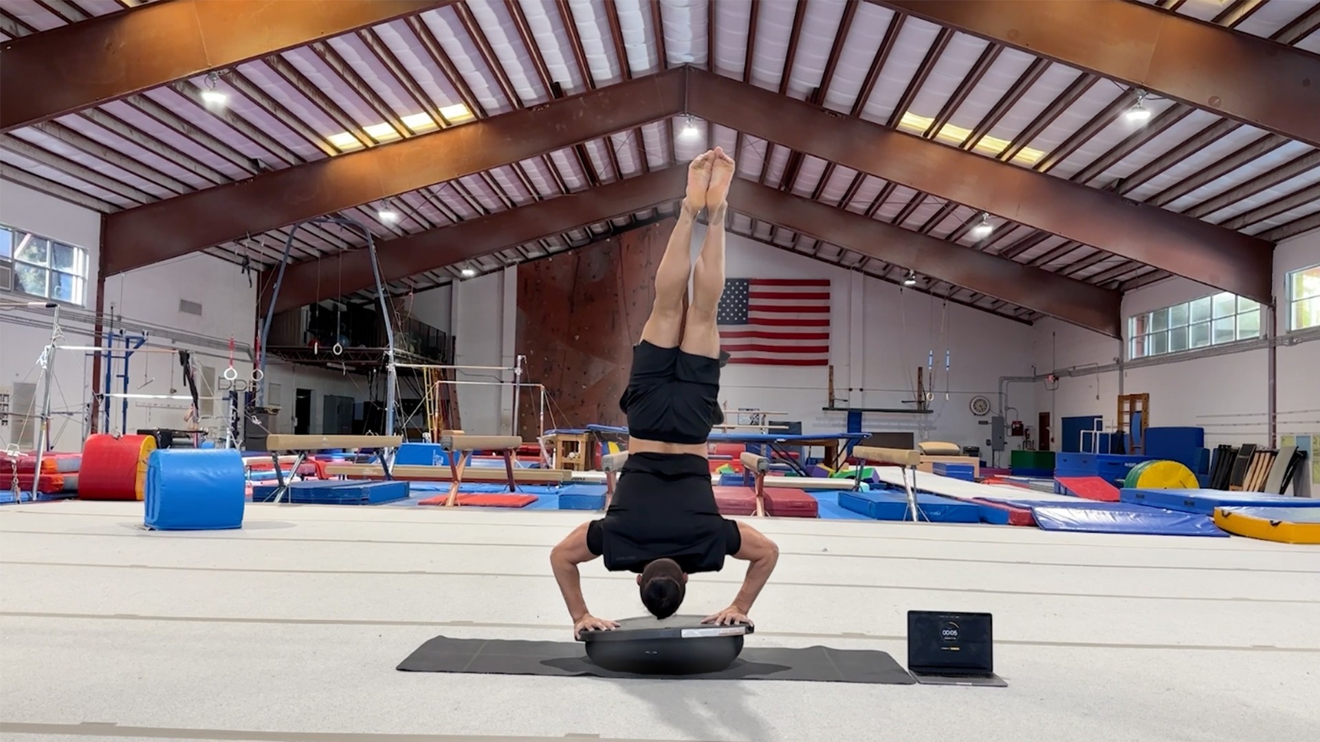 Video thumbnail for Most handstand push ups on a half balance ball in 30 seconds (male) - 27 by Andy Campos Cosme