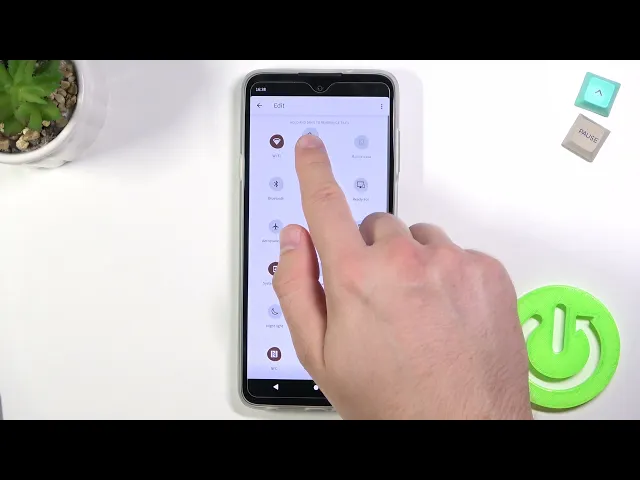 Video thumbnail for How to Adjust Notification Panel Shortcuts on MOTOROLA Edge 20 Lite – Manage Notification Panel