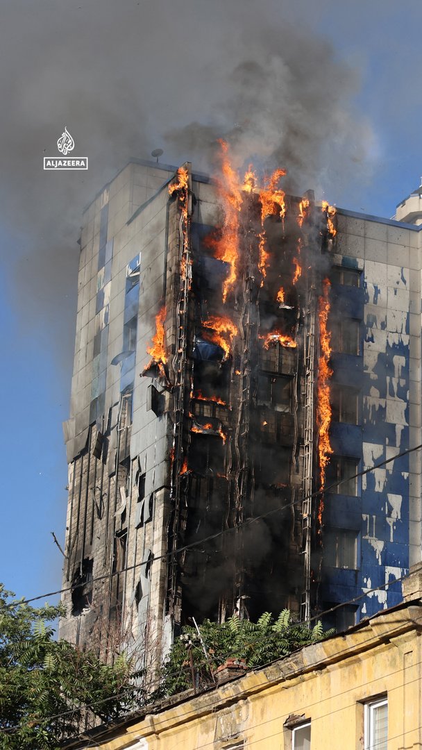 Video thumbnail for Russian strike hits office building in southern Ukraine