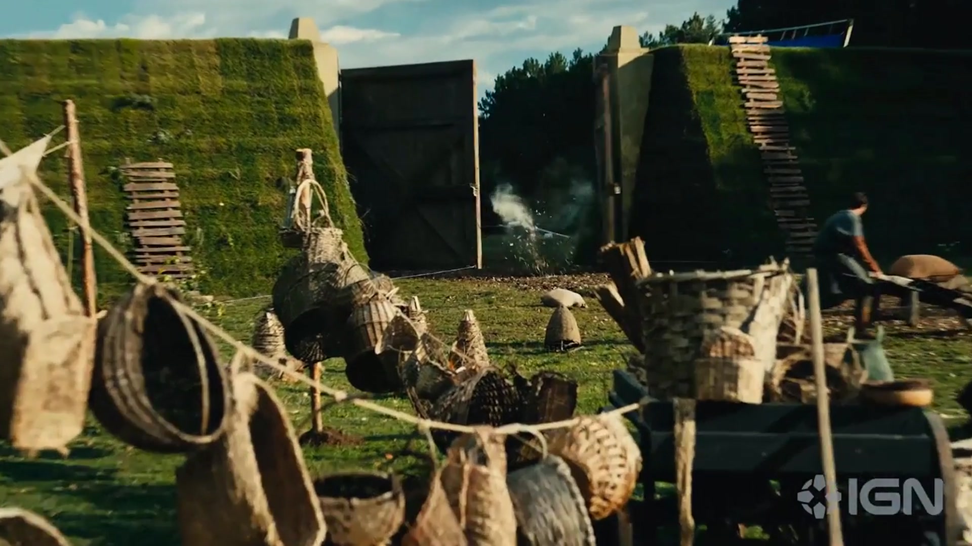 'Video thumbnail for Red Sonja: Exclusive Behind the Scenes Sizzle Reel'