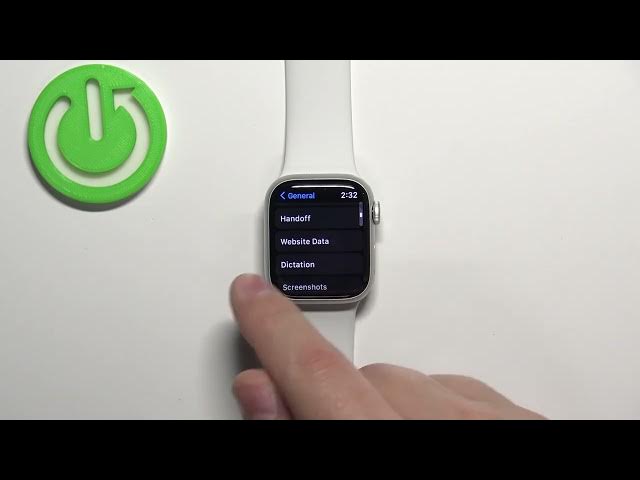 Video thumbnail for How to Clear Browsing Data on Apple Watch Series 8?