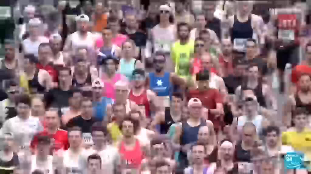 Video thumbnail for Paris marathon marks its 50th year